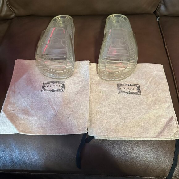 Gucci Transparent Rubber Logo Slides - Picture 11 of 11